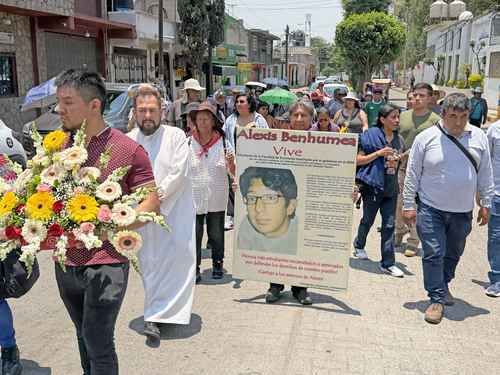 FPDT-rinde-homenaje-a-victimas-de-la-represion-de-Atenco-a-20-anos-y-exige-justicia
