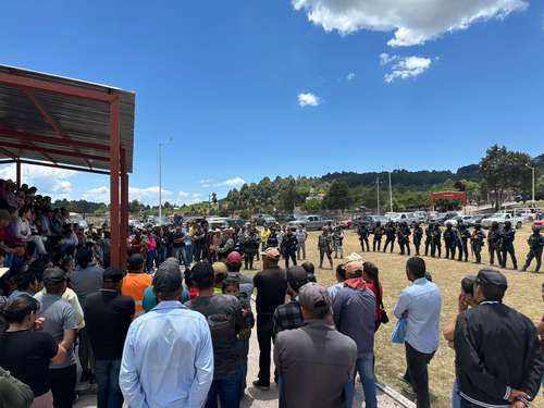 Fuerzas-federales-y-estatales-frenan-exodo-de-familias-en-El-Durazno-Tamazula-Durango